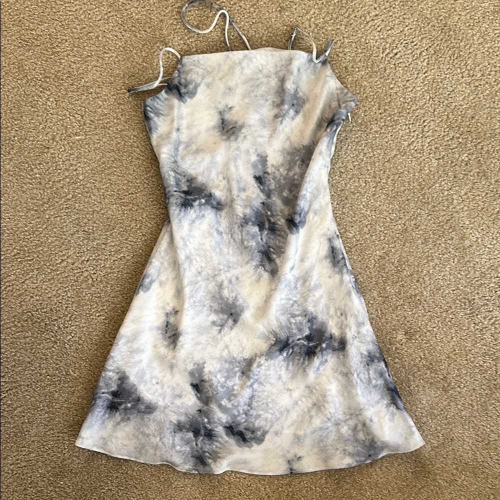Elegant Tie-Dye Spaghetti Strap Dress